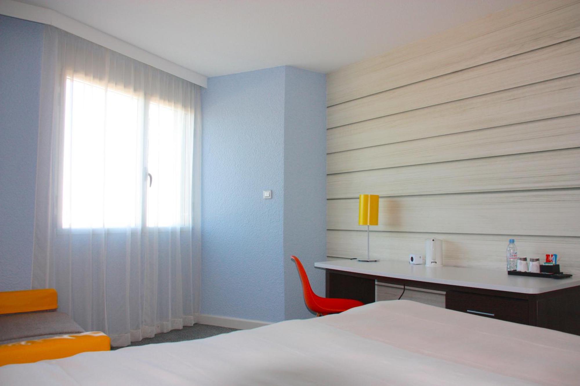 Ibis Styles Toulon La Seyne Sur Mer מראה חיצוני תמונה