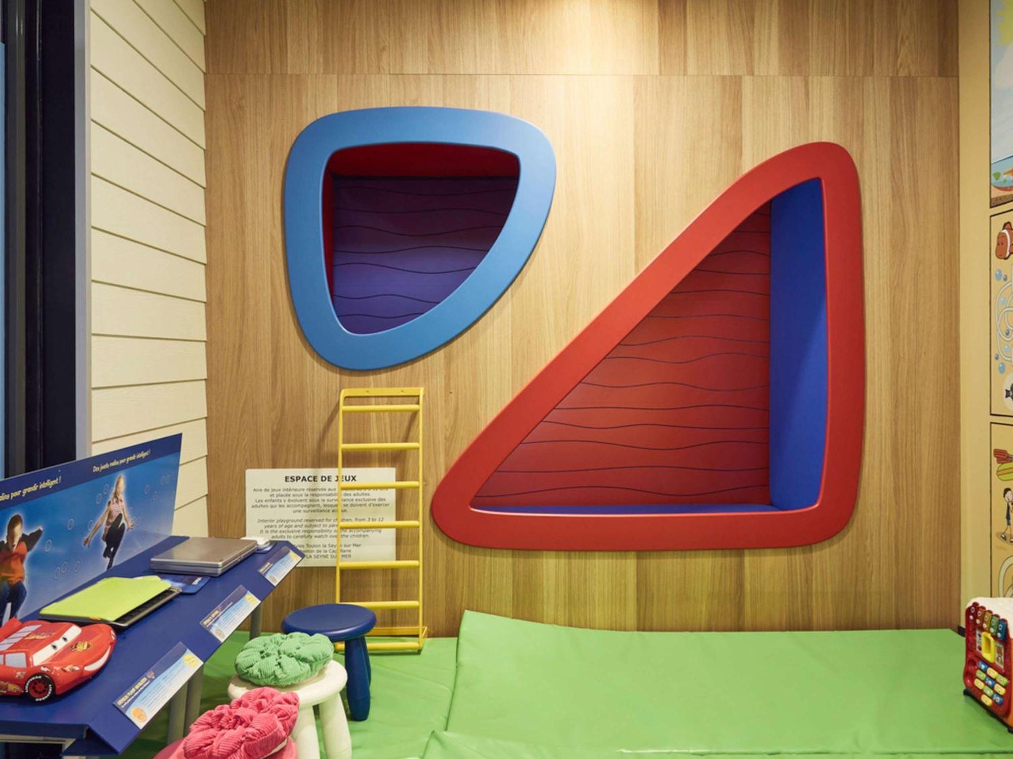 Ibis Styles Toulon La Seyne Sur Mer מראה חיצוני תמונה